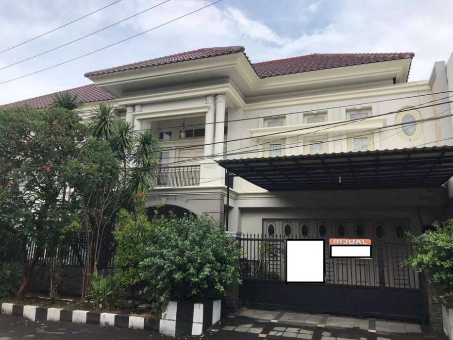 822. Dijual rumah mewah di Manyar Kertoarjo Surabaya