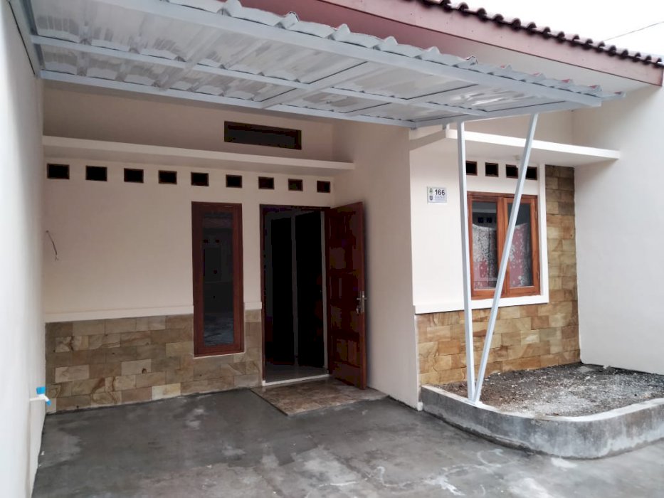 Rumah  Siap Huni Lokasi Strategia di Meruyung Limo Dekat Toll Sawangan Depok