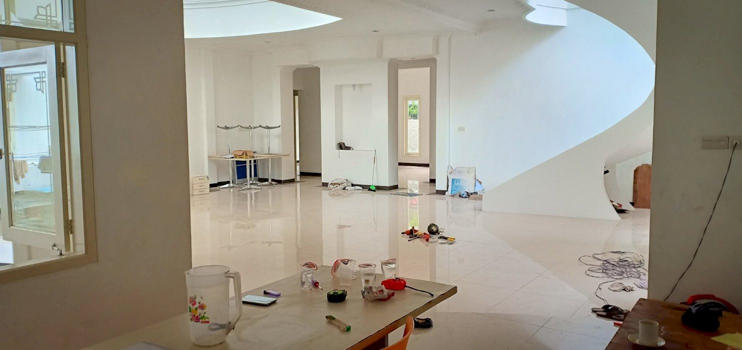 sidah laku362_Dijual Rumah SHM LT 500m LB 850m KT 9 KM 9 di Jl. KH Zub