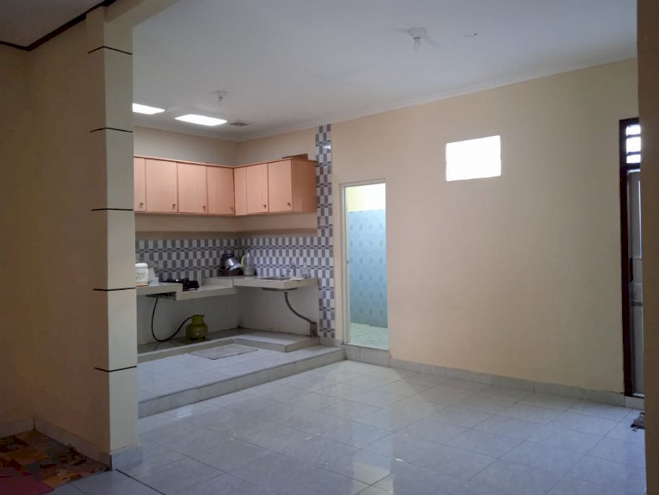 for sale   Rumah Ayani Utara Denpasar Full bangunan