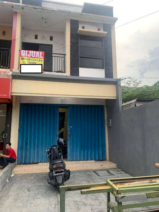 765. Dijual murah Ruko 2 lantai Jl Kol. Sugiono, Wadung Asri Sidoarjo