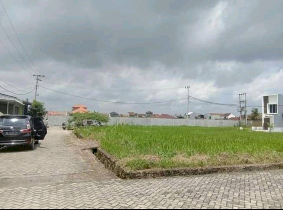 Tanah kavling siap bangun dalam perumahan