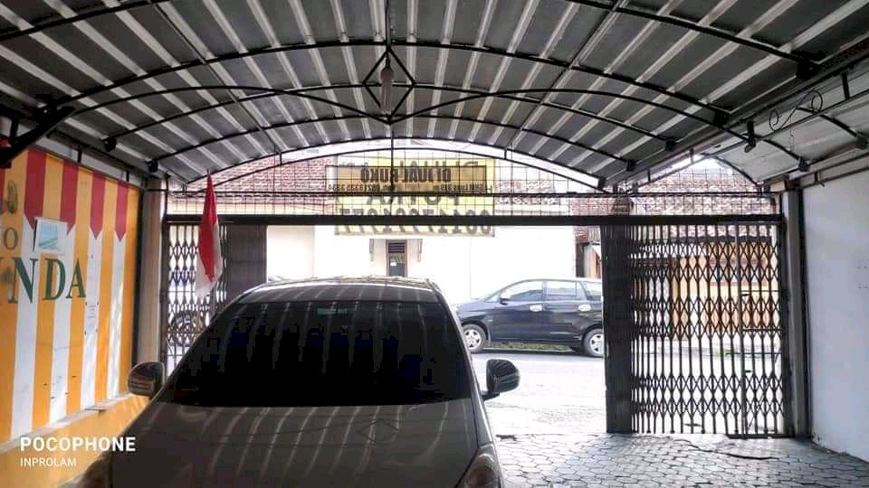 Tempat usaha pusat kota