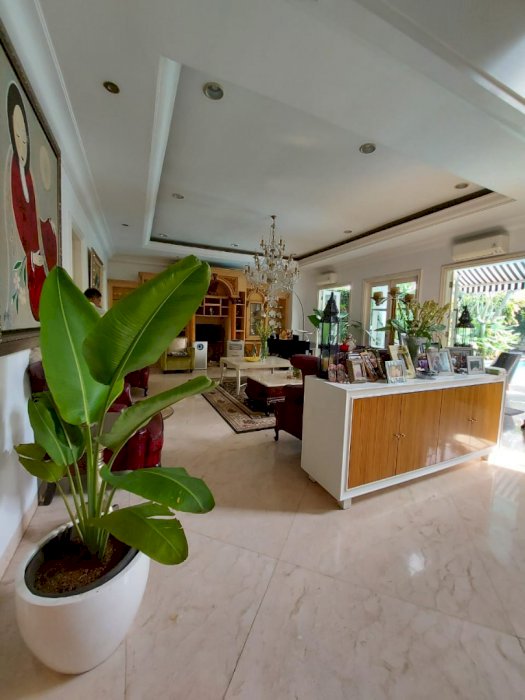 Rumah mewah lt 600 m2 di taman cilandak , jakarta selatan murah