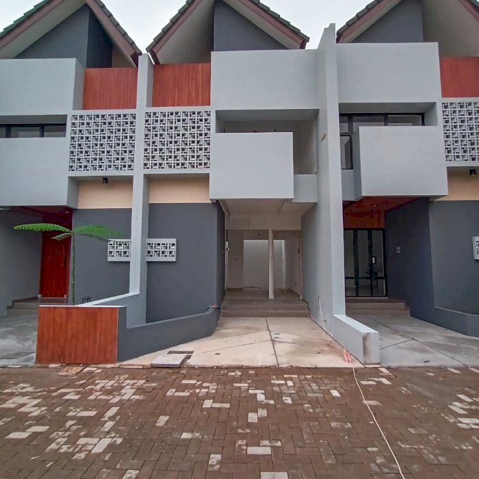 Hunian Exclusive 2 Lantai Bintaro Kota Tangerang selatan