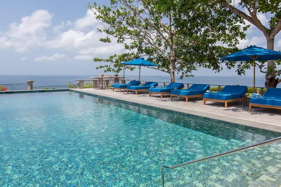 Villa LOS TEBING + landasan HELIPAD PANDAWA Nusa dua Bali