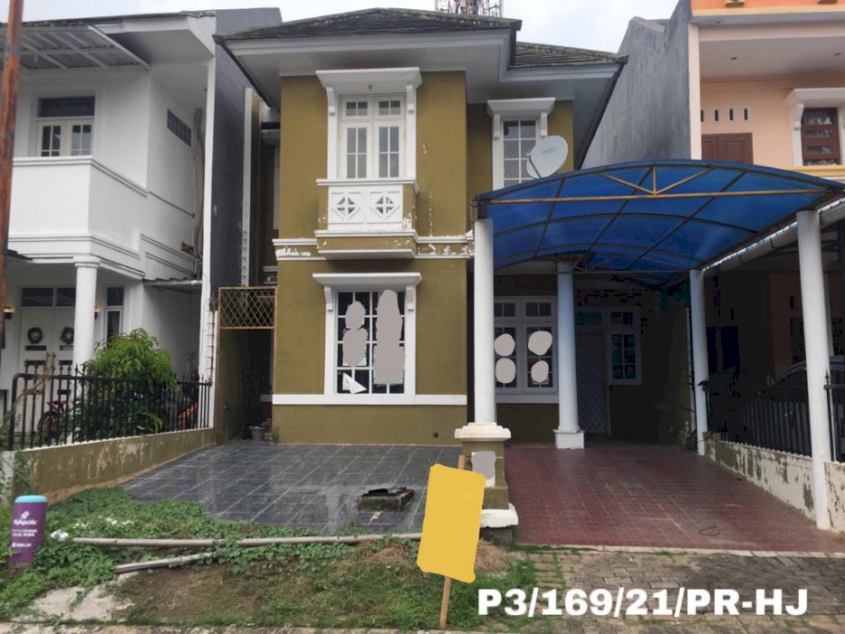 Rumah Nyaman 2 Lantai di Kota Wisata P3/169/21/PR-HJ