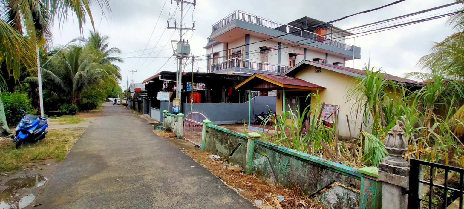 Di rumh di jln 822 siaga Adisucipto