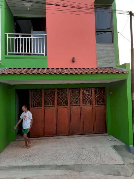 Dijual Rumah 2 Lantai Lokasi Tapos Depok