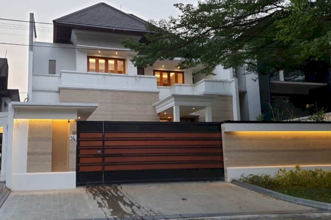 DI JUAL RUMAH MEWAH DI PONDOK INDAH JAKARTA SELATAN
