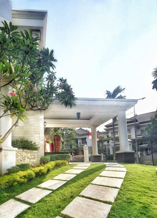 Hunian Mewah Classic Modern Style Pondok Indah Survey by Appointment