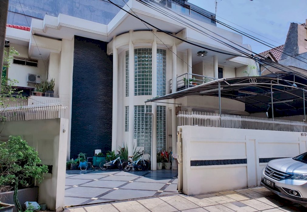 Dijual Rumah di Jalan Kelapa Puan Timur Kelapa Gading Jakarta Utara