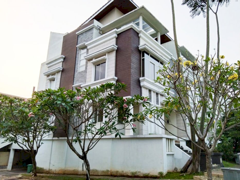 DIJUAL RUMAH MEWAH EKSLUSIF GADING SERPONG