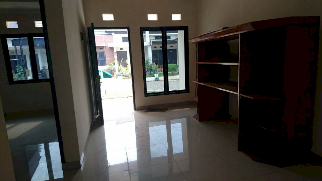 RUMAH DI TENGAH KOTA BOGOR (CIMAHPAR) SANGAT MURAH, AKSES MUDAH.