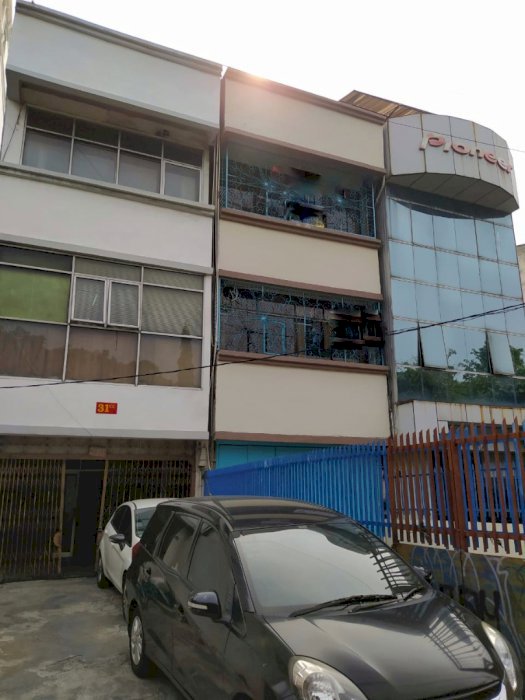 Disewakan Ruko Lokasi Strategis Siap Pakai di Cideng Jakarta Pusat