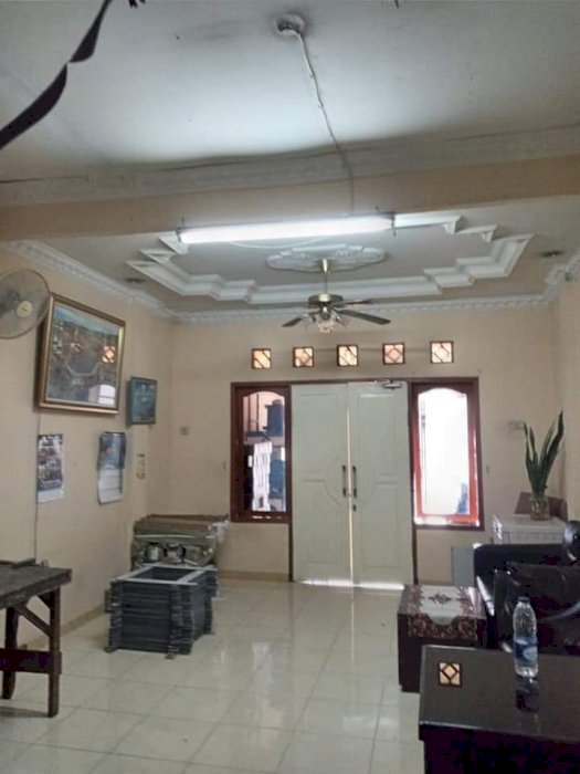 RUMAH 2 LANTAI DI JUAL CEPAT DEKAT PANTAI INDAH KAPUK JAKARTA UTARA