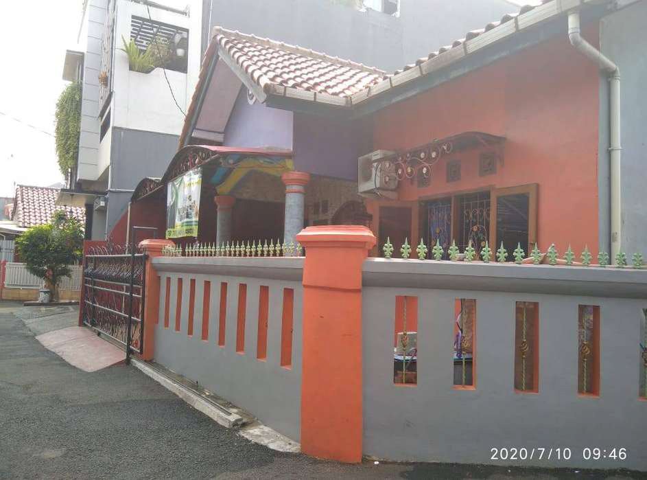 RUMAH DI JUAL CEPAT DAN BUTUH UANG DI CIJANTUNG JAKARTA TIMUR