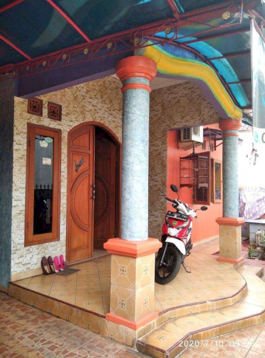 DI JUAL RUMAH 1 LANTAI CANTIK DAN MURAH DI JAKARTA TIMUR