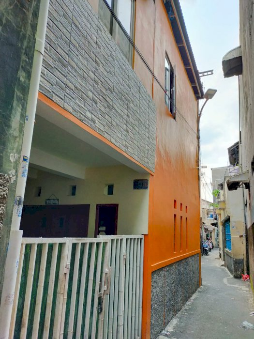 Dijual Rumah Strategis Di Pusat Kota Jakarta Cocok Untuk Investasi Kos- Kosan