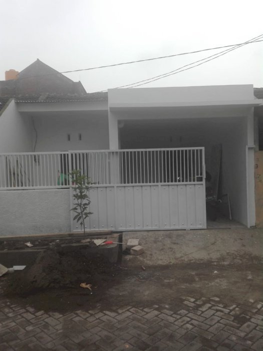 For Sale Rumah minimalis siap huni
