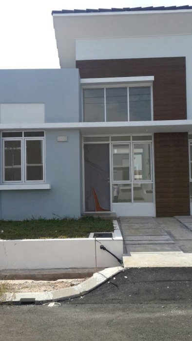 Dijual cepat rumah siap huni di Citra Maja Raya Cluster Green Land