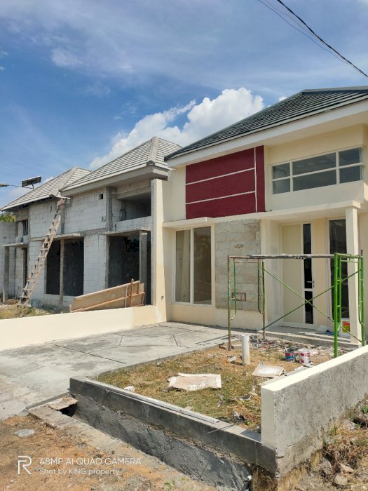 Rumah murah desain mewah inhouse dekat pasar Menganti