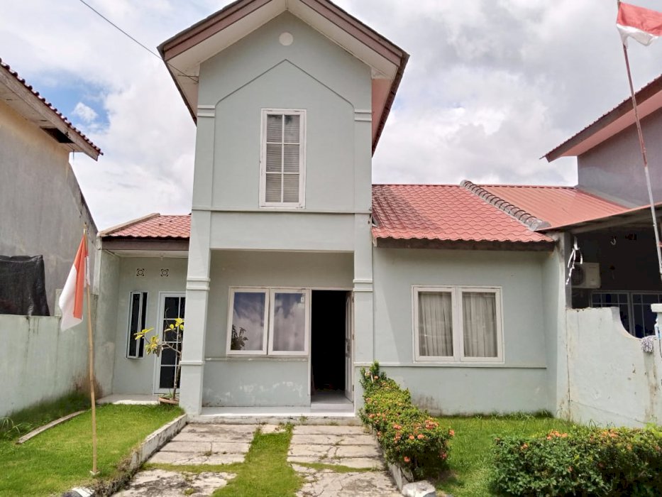 DIJUAL RUMAH BESERTA ISI (FULL FURNISHED), PEMILIK INGIN PULANG KAMPUNG