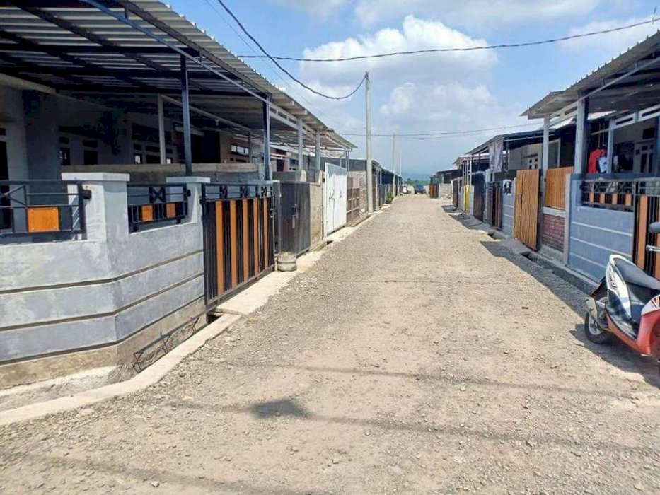 RUMAH KAVLING DENGAN ROW JALAN 5 METER HANYA DI PESONA BUMI PANIISAN