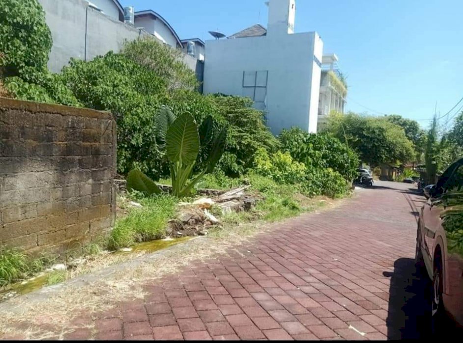 TANAH DEKAT UMALAS LINGKUNGAN ELITE PERUM BALI ARUM