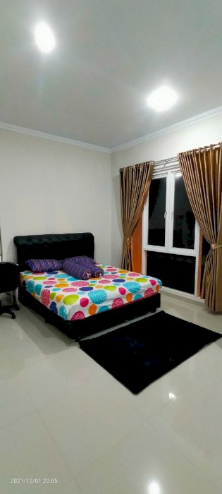Rumah Cantik 2 lt dalam perum Jombor yogyakarta