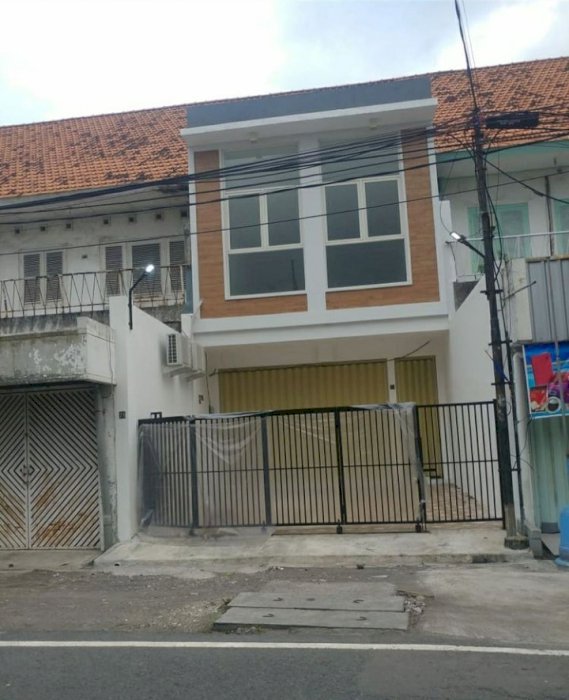 Ruko di jl. Dinoyo Surabaya