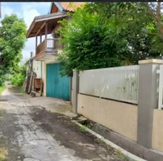 Rumah & gudang di Mulyosari