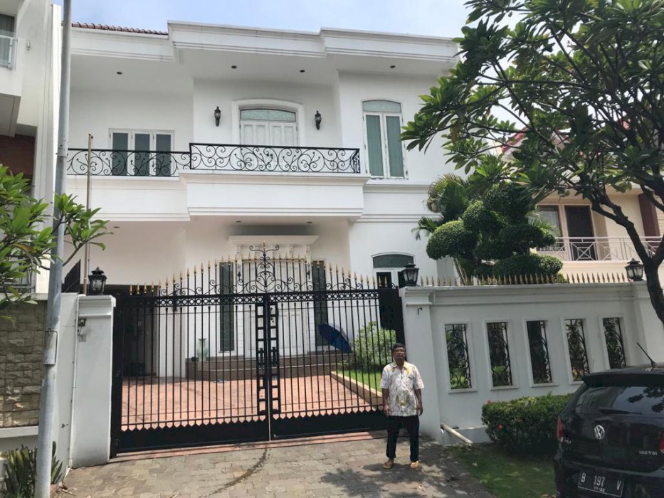 Dijual cepat Rumah mewah 2Lt di PIK