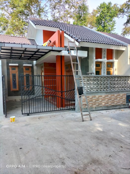 Rumah baru siap huni dikalasan Sleman Jogja hanya 750jt nego