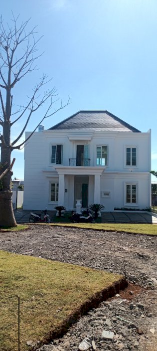 Kedaton Mansion tipe Villa Ohana bsb Semarang