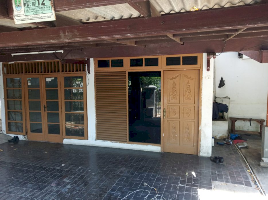 Rumah Dekat Stadion Patriot Bekasi