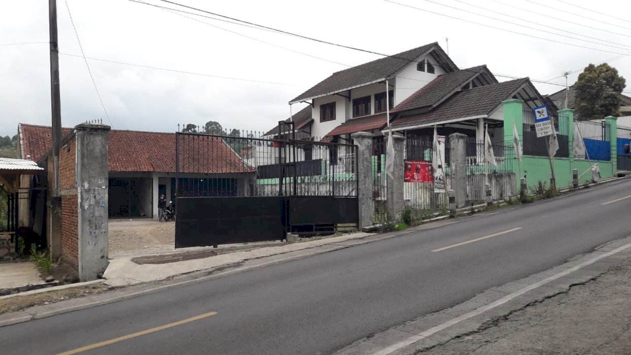 Dijual Ruko + Gudang + Rumah + Tanah Serbaguna Mainroad di Ciwidey Raya