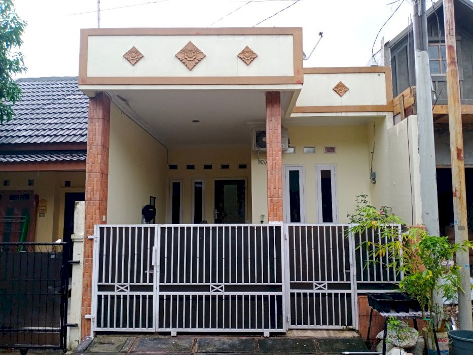 Dijual Rumah Minimalis Cantik di Kota Legenda, Bekasi