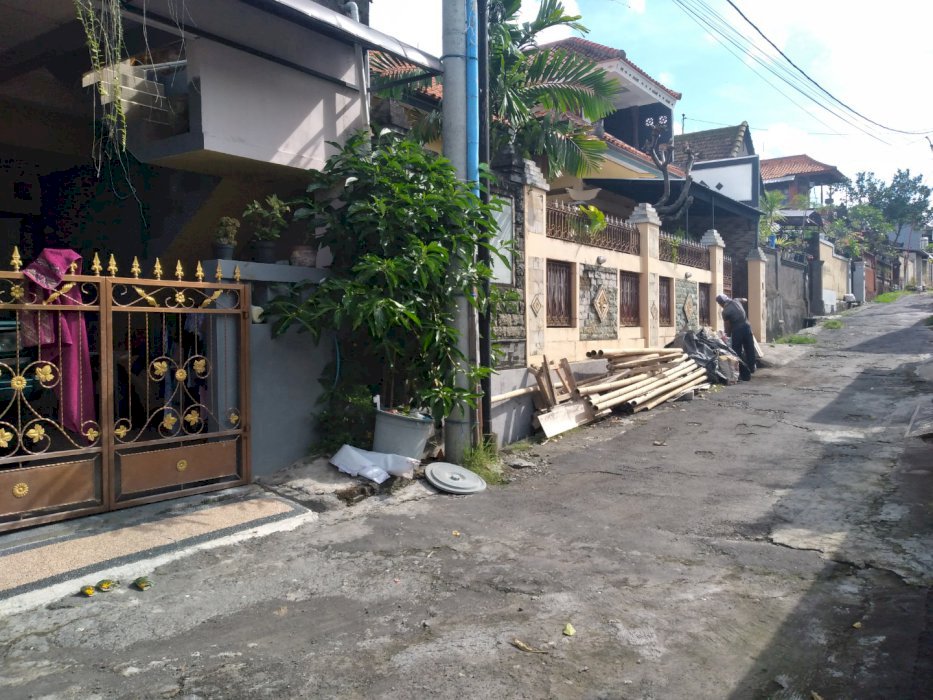 Jual murah rumah di jl tangkuban tegal buah teukuumar barat denbar bali