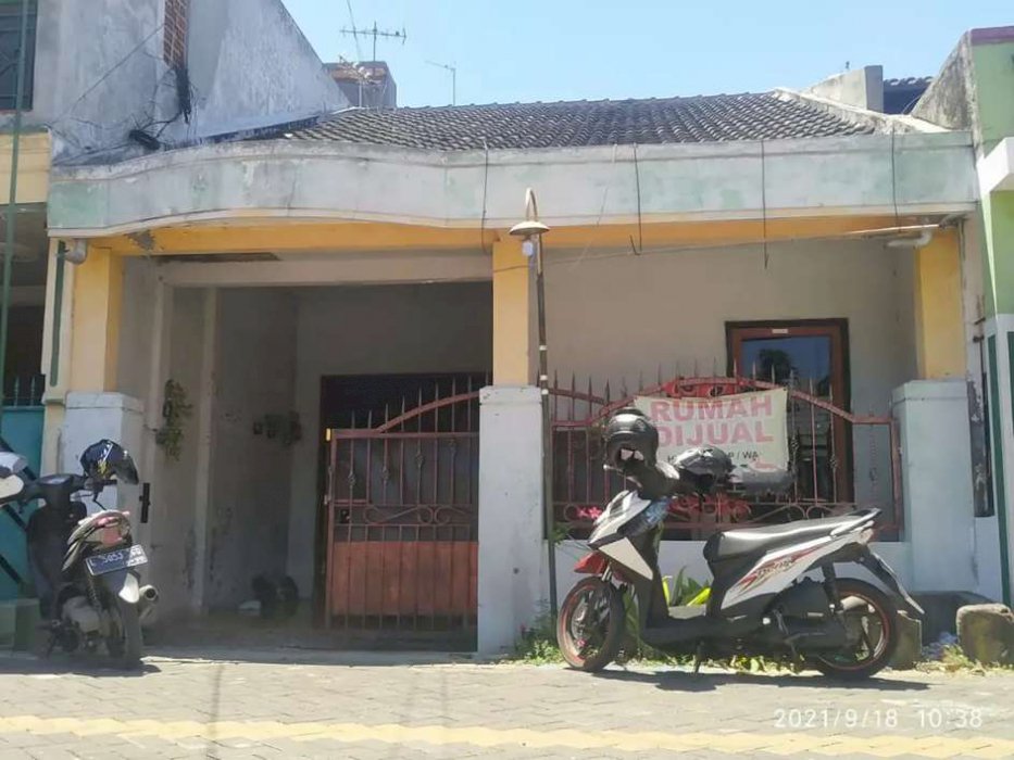 Dijual rumah murah di taman Surya agung, wage taman