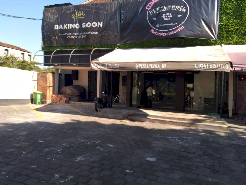 DI KONTRAKAN RUKO STRATEGIS JLN UTAMA PUPUTAN RENON DENPASAR KOTA