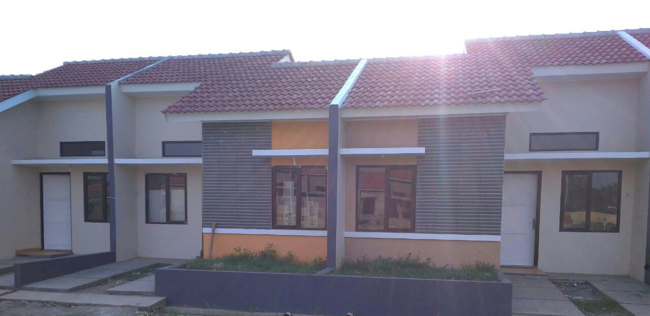 Cluster daerah Cikampek,DP 0%,RUMAH Ready,8 Menit ke stasiun K.A