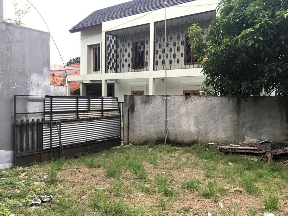 Tanah 310 (17x18) Siap Bangun di Jl Manunggal Lebak Bulus