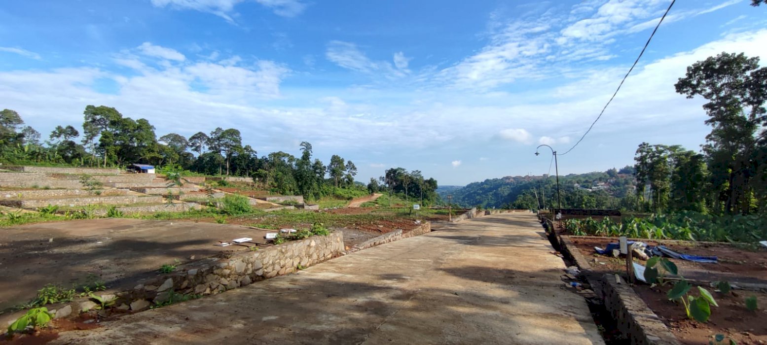 Kavling Semi Cluster, Lokasi Strategis. Di Semarang