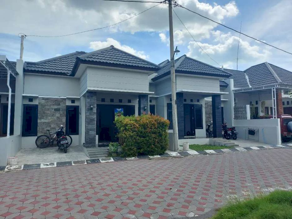 Rumah bagus dijual solo singopuran kartosuro amikom ums 550jt