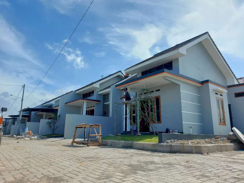 Rumah cluster nyaman strategis solo baru 399 juta