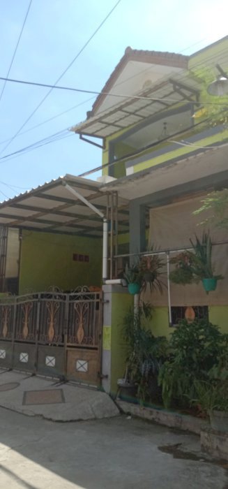 Rumah Tingkat di jual cepat BU & nego harga di Perumahan Harapan Indah Bekasi