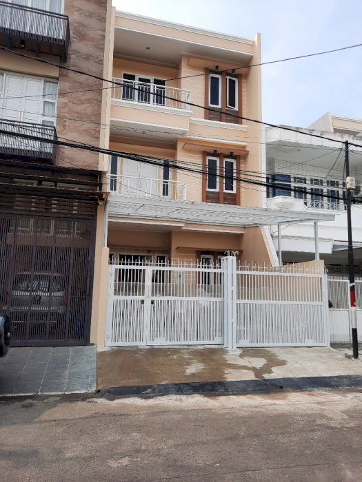 Dijual rumah sunter hijau raya