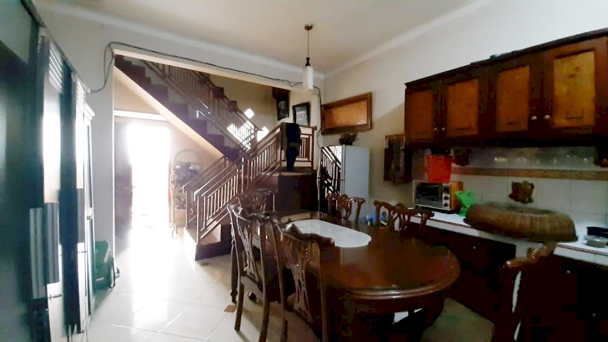 Dijual Rumah Super Nyaman di Taman Cibaduyut Indah