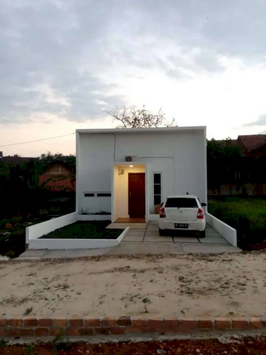 The Square By Asanka Gunter Rumah Modern Minimalis